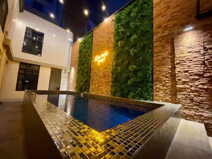9 Bedroom house with pool and Jacuzzi in Provenza - Medellín