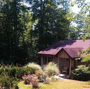 133 Torch Lake, MI Short Term and Weekly Rentals cozycozy