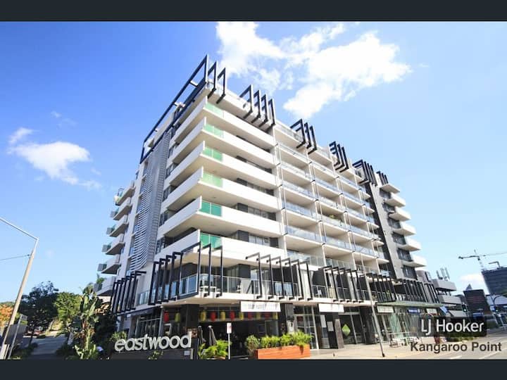Eastwood at Woolloongabba Room for Rent - Newstead