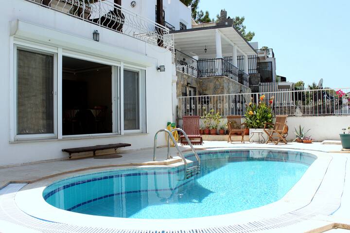 Villa With Private Pool In The Heart Of Bodrum - Bodrum