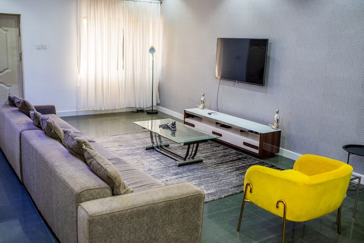 4-Bedroom Duplex with Pool - Ibadan