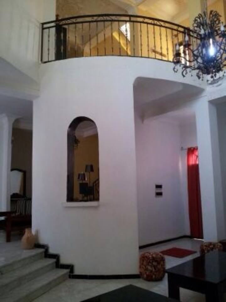 Très Belle Villa près du Méridien d'Oran - Oran