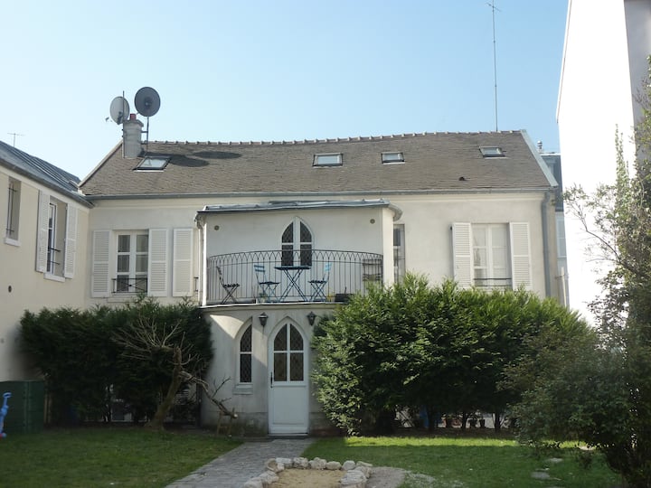 Maison De Charme, Style Loft, Atypique à Paris - Vincennes