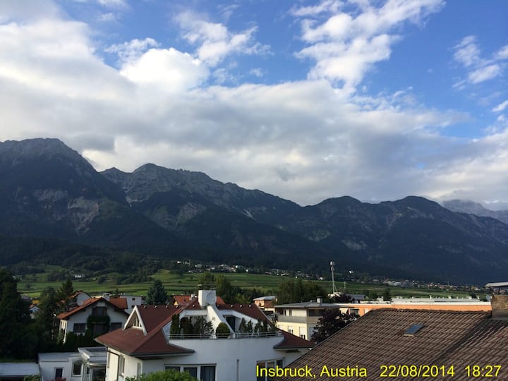Stylish Apartment With Terrace And Parking - Innsbruck