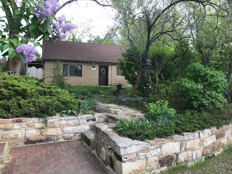 Montrose, CO Cottages at the Best Price cozycozy