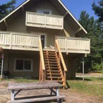 Blind River Cottage Rentals at the Best Price cozycozy