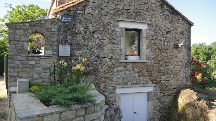 Cottage à Louer - La Couvertoirade