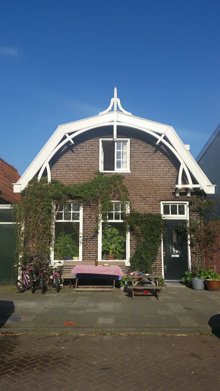 Traditional Dutch "Dyke House" 1914 - Amsterdam