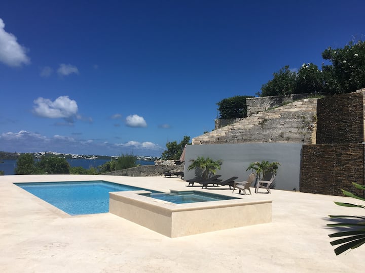 Dreamscapecottage*oceanview*pool*carcharge - Bermuda