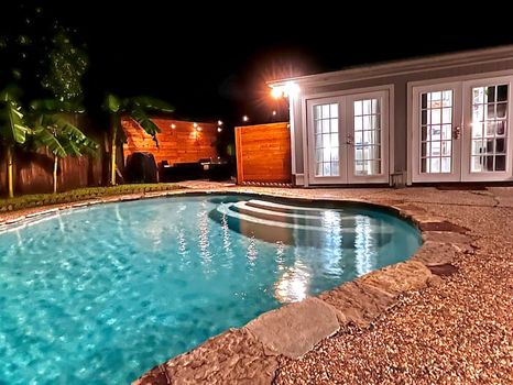 Houston, TX Vacation Rentals and Airbnb cozycozy