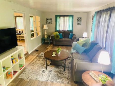 Lake Griffin State Park, Fruitland Park airbnb, hotels and vacation