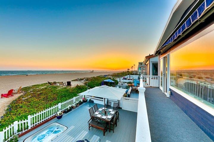 May 10% Off - Beachfront Home W/spa, Deck+views - Long Beach, CA