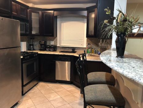 East Rutherford Vacation Rentals and Airbnb cozycozy