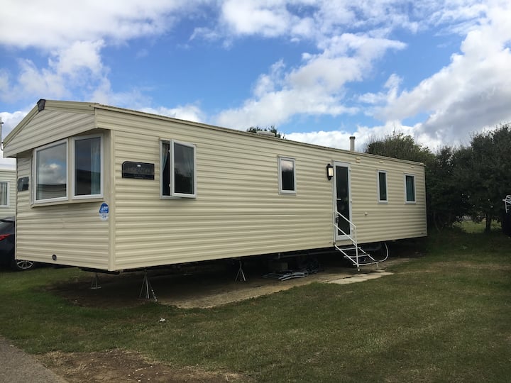3 Bedroom Static Caravan in Littlesea Holiday Park - Weymouth