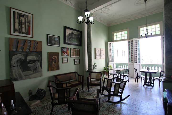 La Estancia De Neptuno: Orange Room - La Havane