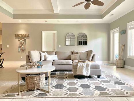 Saluda Lake, SC All Lodging & COZYCOZY