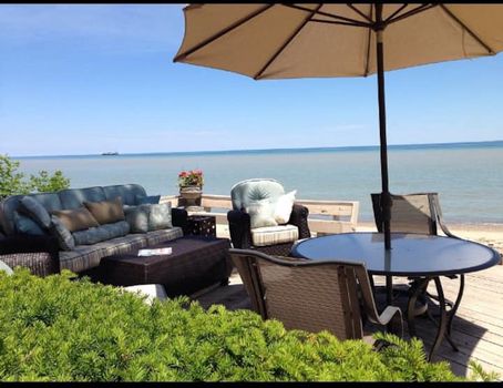 Port Huron Vacation Rentals and Airbnb cozycozy