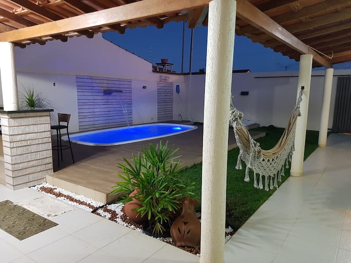 Casa com piscina - Prado