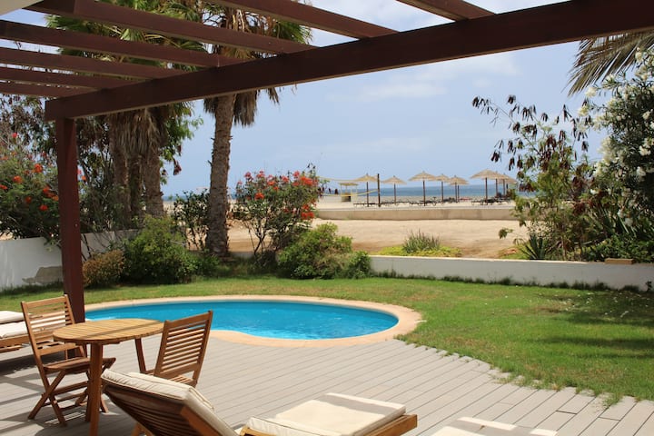 Beachfront villa "Tortuga" private pool & Seaview - Cap-Vert