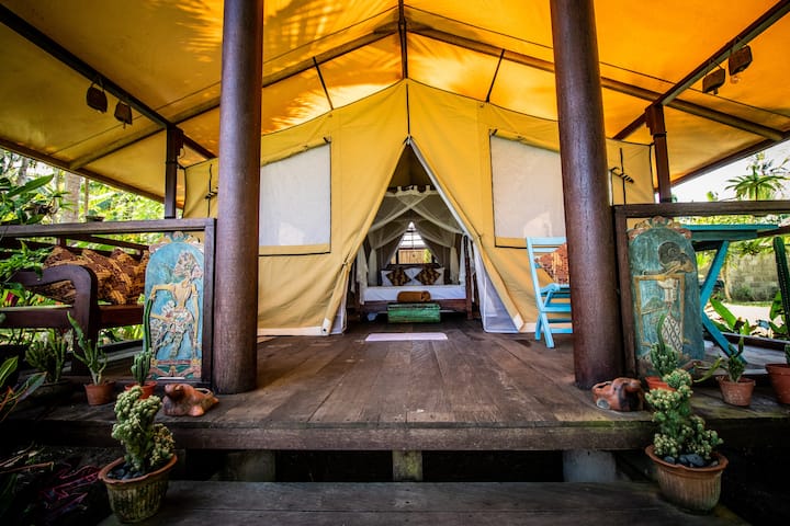 September Vrbo Special $45!! - Unforgettable Beachfront Glamping In West Bali! - Bali