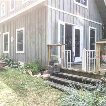 Peterborough Cabins at the Best Price cozycozy