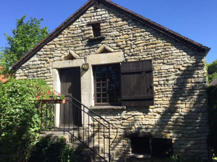 Romantic Cottage Stigny, Burgundy - Aube