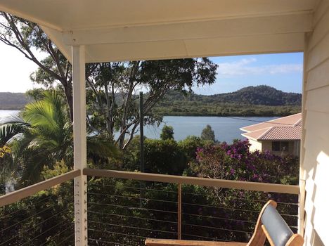 Russell Island Holiday Rentals and Airbnb cozycozy