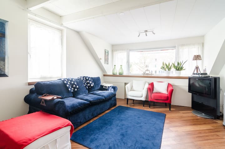 Luxurious apartment with canalview - Nieuwegein