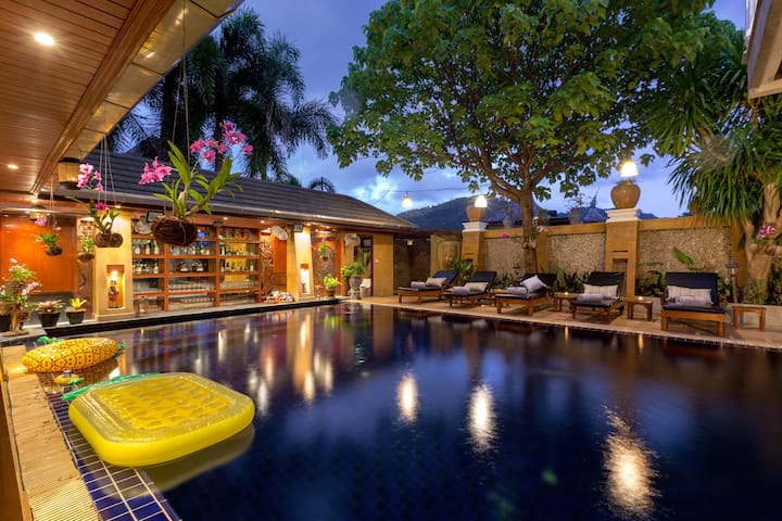 8-10br villa schlaf bis zu 32, fitnessraum, spa, koch, transfer talay naiharn villa - Phuket