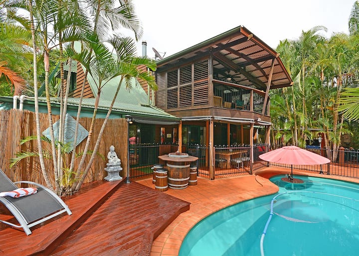 Bali On The Beach, Absolute Frontage,lawn Access - Fraser Island