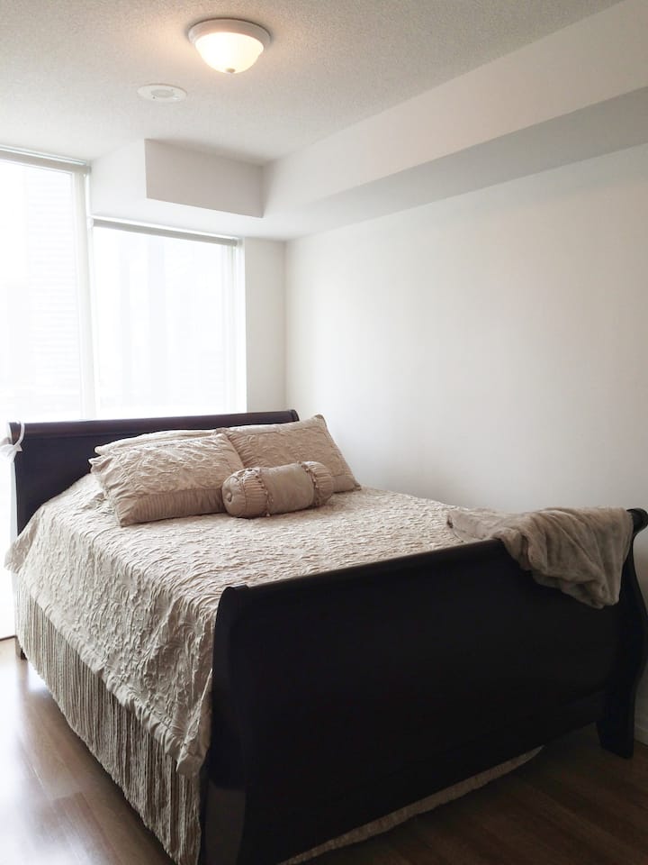 Ensuite Master Bedroom North York - Toronto