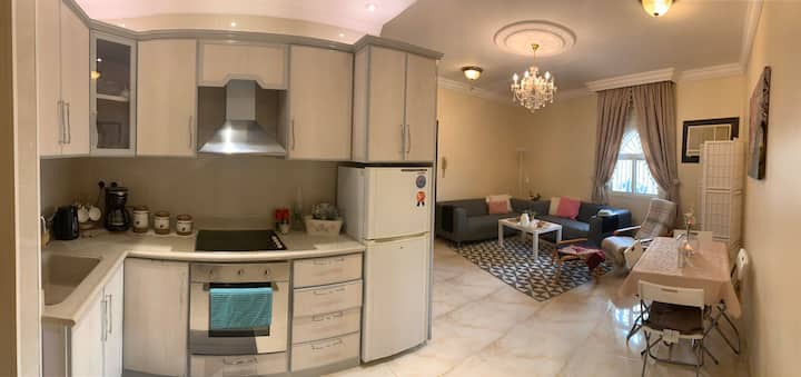 Luxurious 3 Room Apartment 10 Min Walk to Alharam! - Mekka