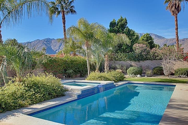 Stylish Palm Springs Villa W Pool, Spa, Great View - Palm Springs, CA