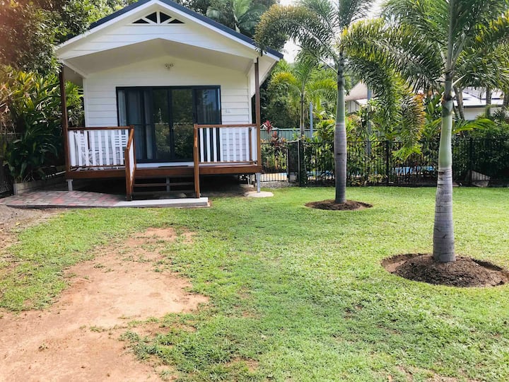 Cairns tropical private villa close to everything. - Cairns