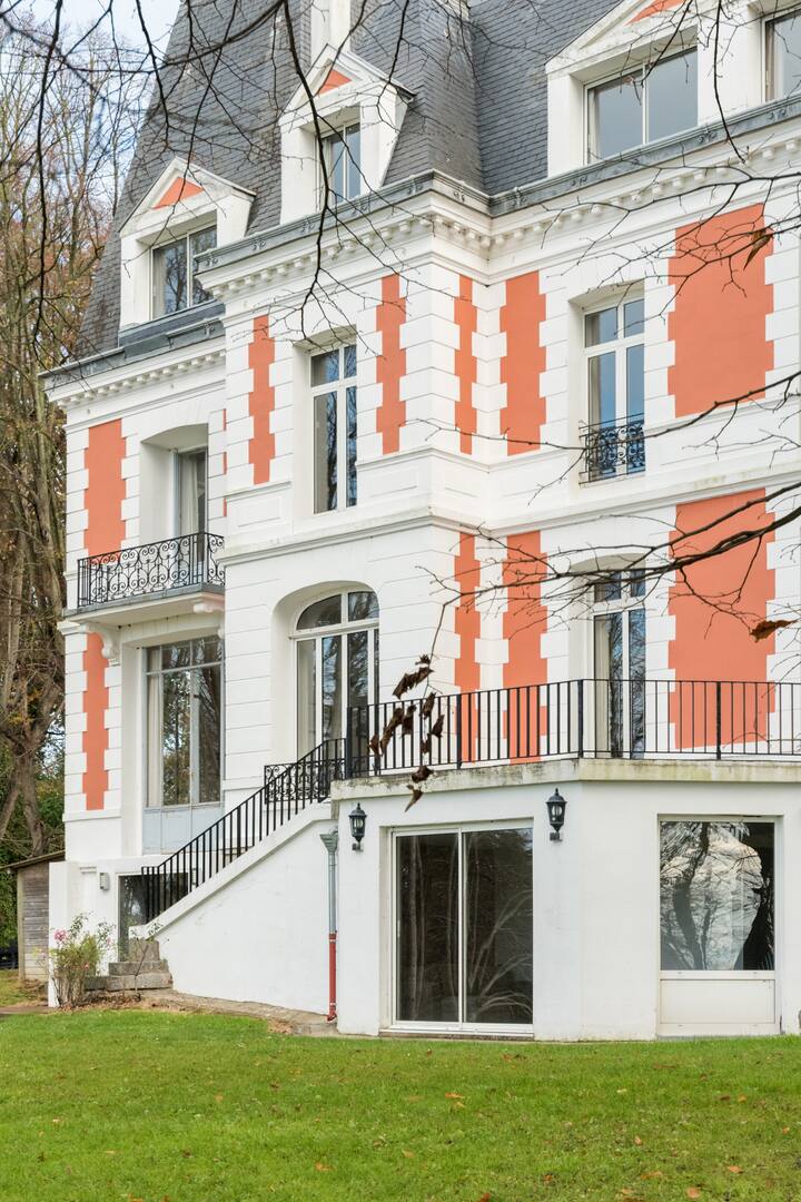 19th Century Ferns Chateau With Sweeping Sea Views - Deauville