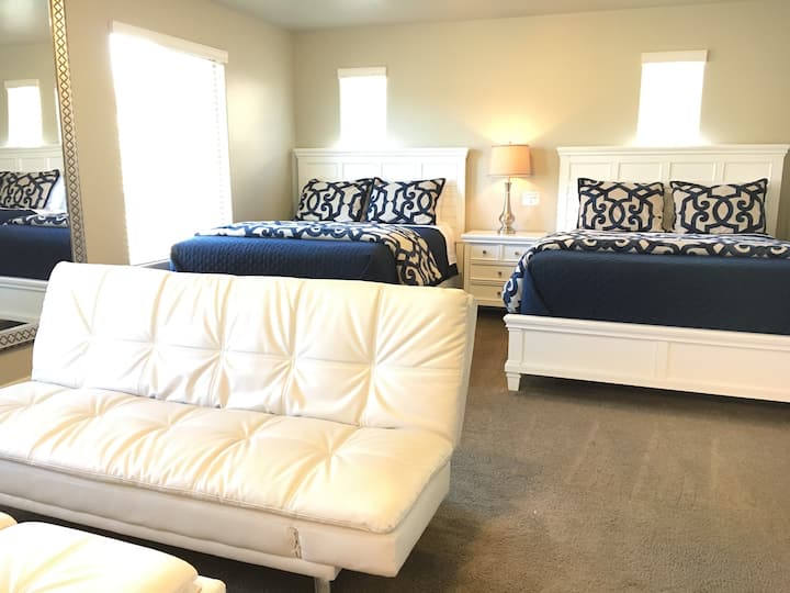 Immaculate Suite with 2 Queen IntelliBeds - St. George