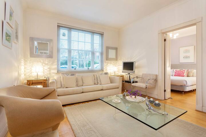 Historic 1 Bed Flat, Chelsea, Managed By Veeve - Chelsea