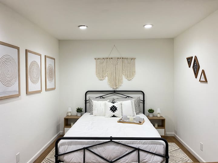 BRAND NEW Studio in Central Simi Valley - Simi Valley