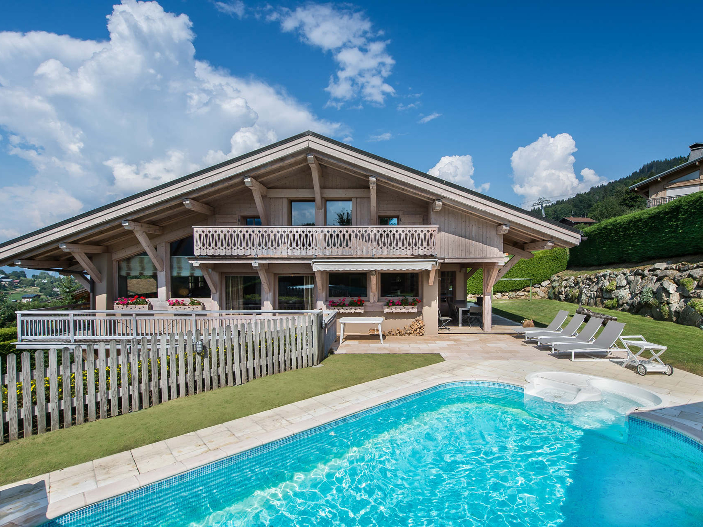 Holiday home for 10 - Megève