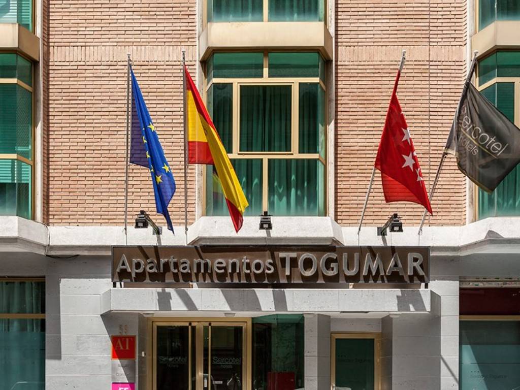 Maison De Vacances ∙ Esentia Togumar - Triple (2 Adultes 1 Enfant) - Madrid