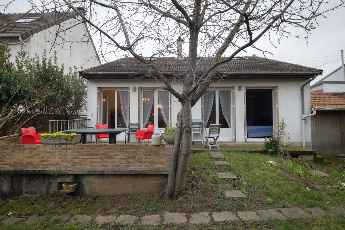 Maison avec terrasse donnant sur jardin dans secteur calme à Savigny sur Orge 20 km Paris Abonnez-vous à la newsletter ! - Lac de Viry-Châtillon