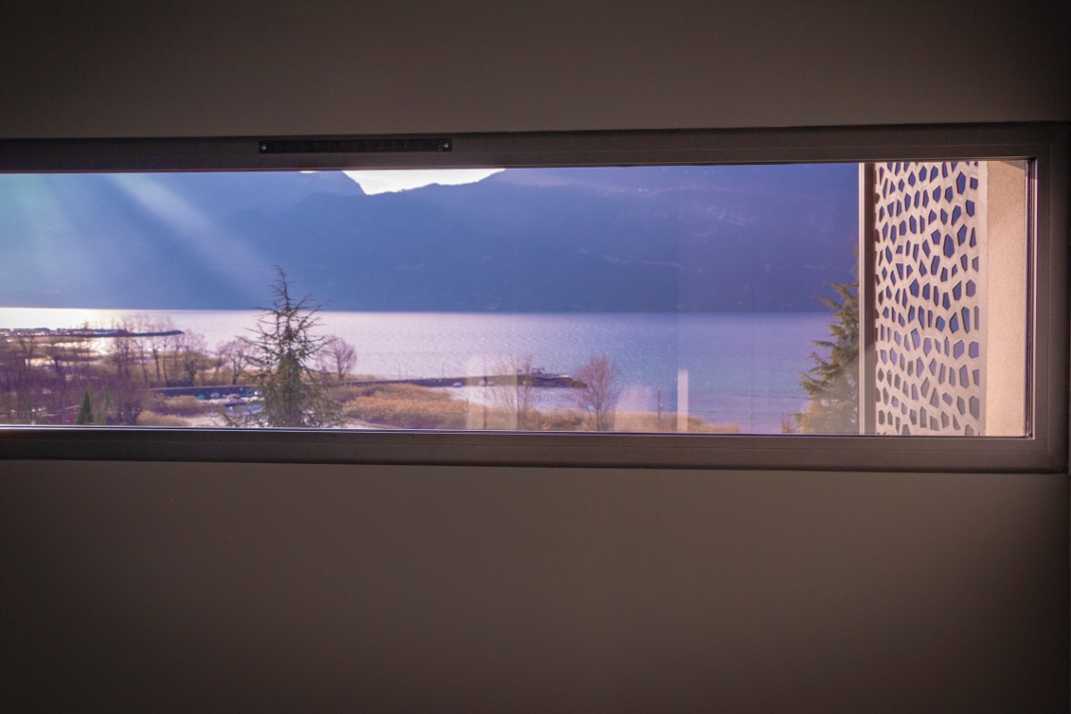 Le Mont Granier : Chambre Double Supérieur de 25 m² pour 2 personnes - vue sur le lac - baignoire balnéothérapie - balconAbonnez-vous à la newsletter ! - Aix-les-Bains