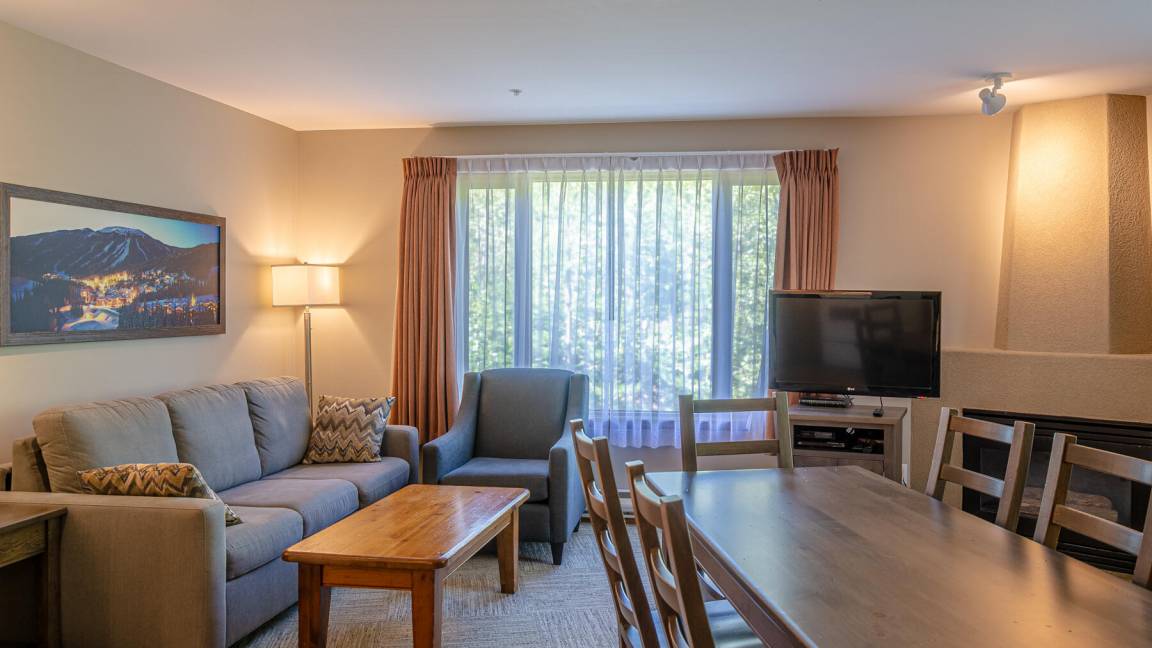 Accommodation ∙ 1 Bedroom ∙ 6 Guests - Canada