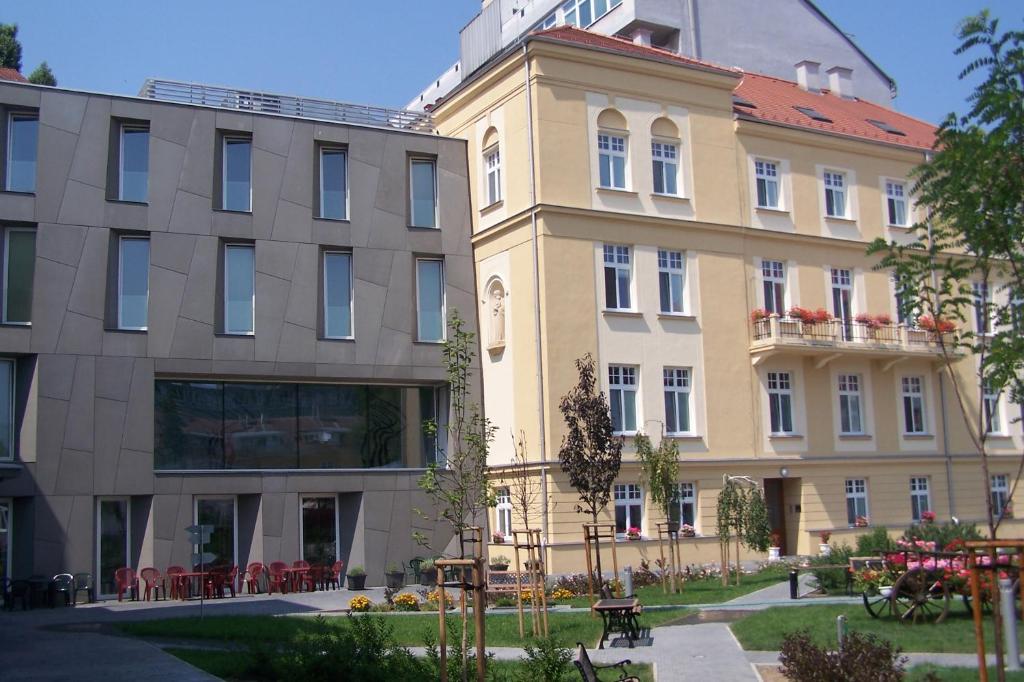 Centrum Salvator - Bratislava
