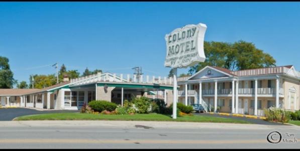 Colony Motel - Chicago, IL