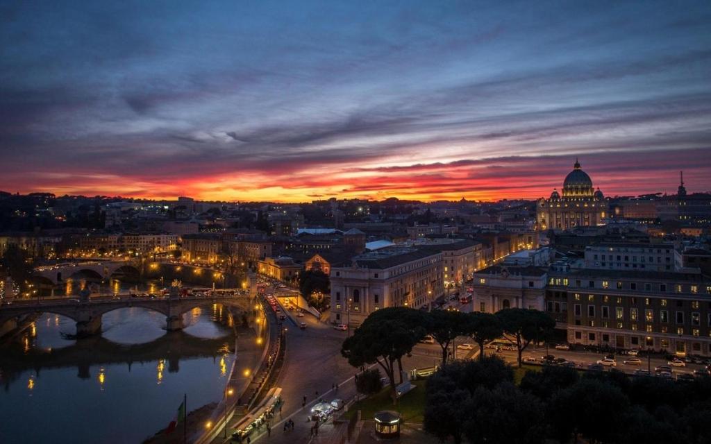 Vatican Flat Suite - Rome
