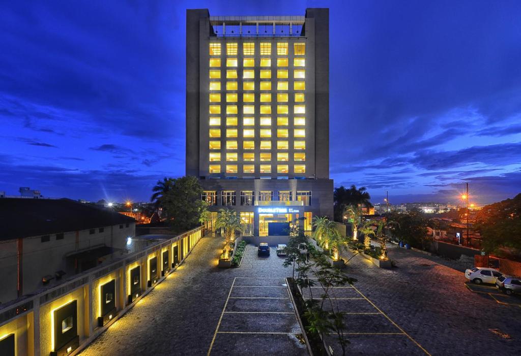 Doubletree By Hilton-pune Chinchwad - Pune