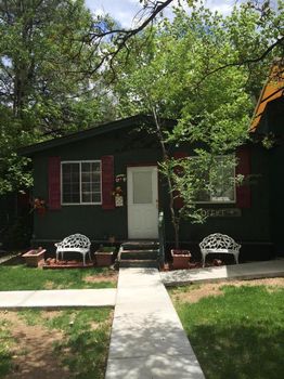 924 Prescott, AZ Short Term and Weekly Rentals cozycozy