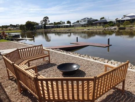 Tailem Bend All Lodging and cozycozy