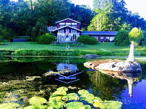 Lake Wallenpaupack, Tafton airbnb, hotels and vacation rentals